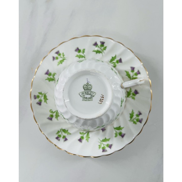 AYNSLEY BONE CHINA TEACUP &  SAUCER SET / PURPLE THISTLE / MADE IN ENGLAND - Picture 5 of 10